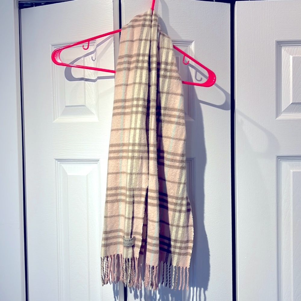 Authentic Burberry pink nova scarf